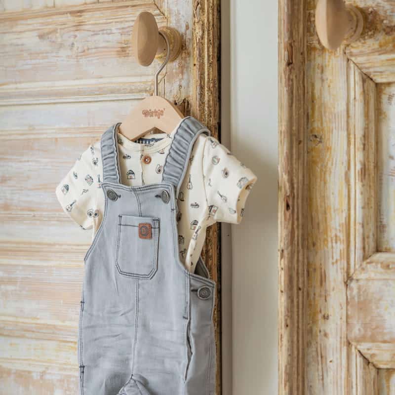 In de kledingkast - Baby- & kinderkleding